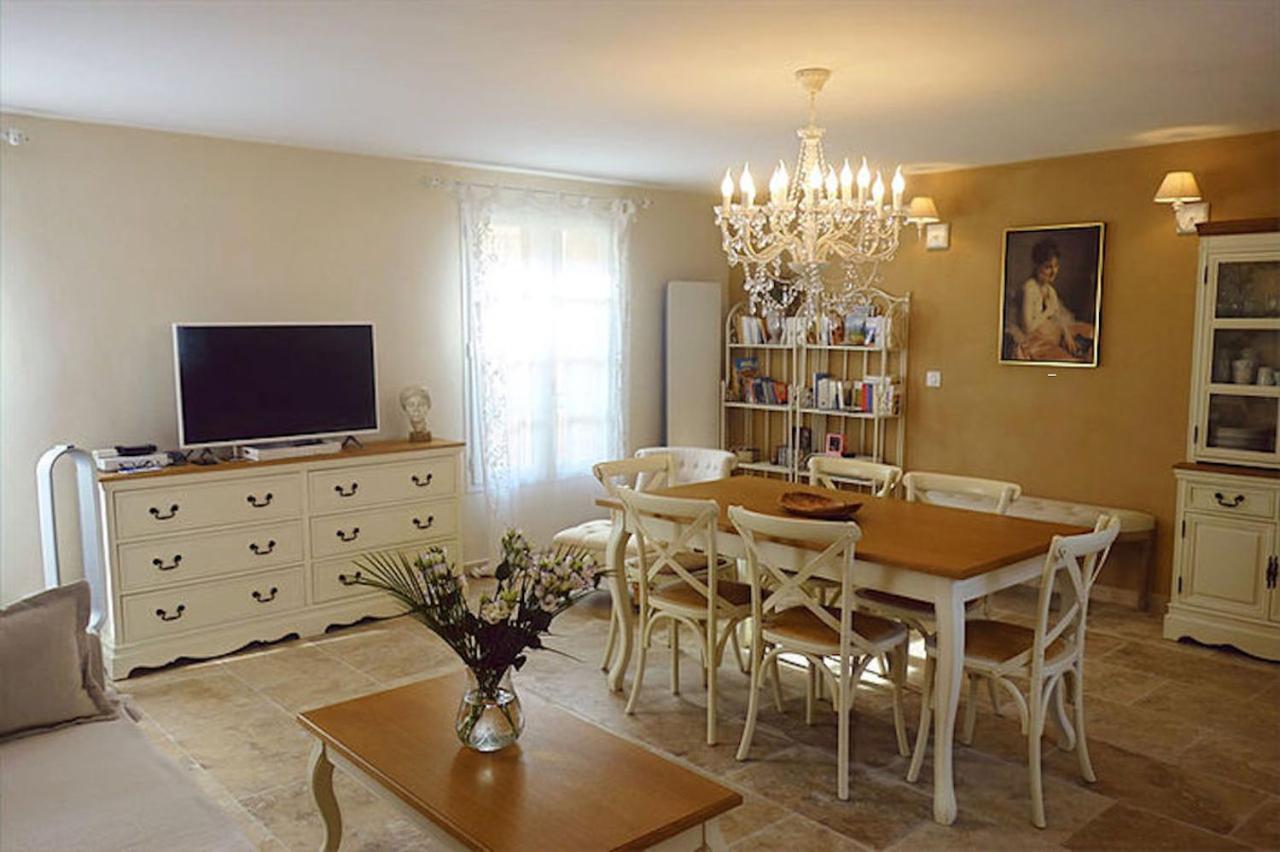 Le Temps Retrouve Villa LʼIsle-sur-la-Sorgue Екстериор снимка